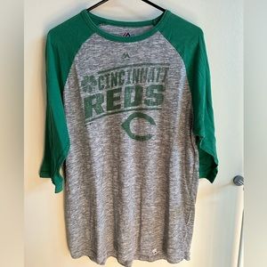 Cincinnati Reds shamrock 3/4 sleeve raglan